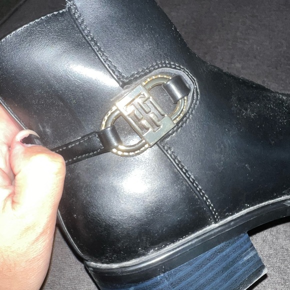 Tommy Hilfiger Women's Imiera Black Boot Size 7 - Picture 8 of 8